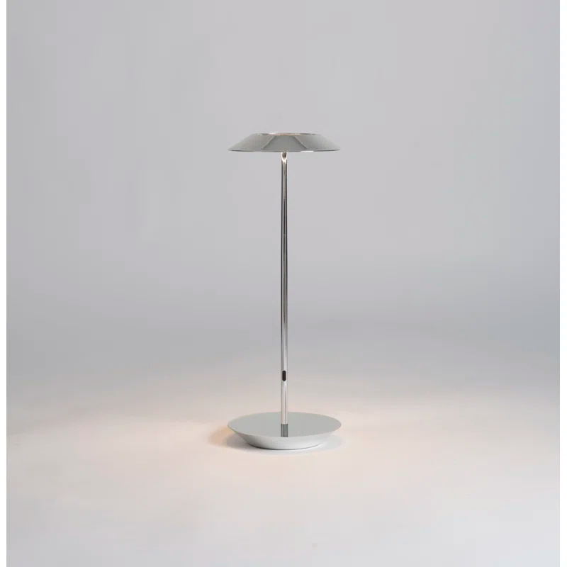 Koncept Technologies Inc Royyo Metal USB Desk Lamp