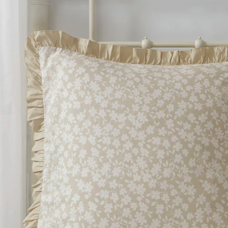 Mindy Traditional 9 Piece Comforter Set