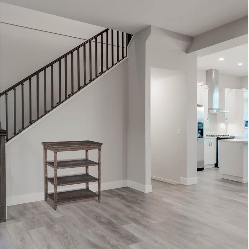 Hekman Three-Shelf Lamp Table 23507 Lincoln Park