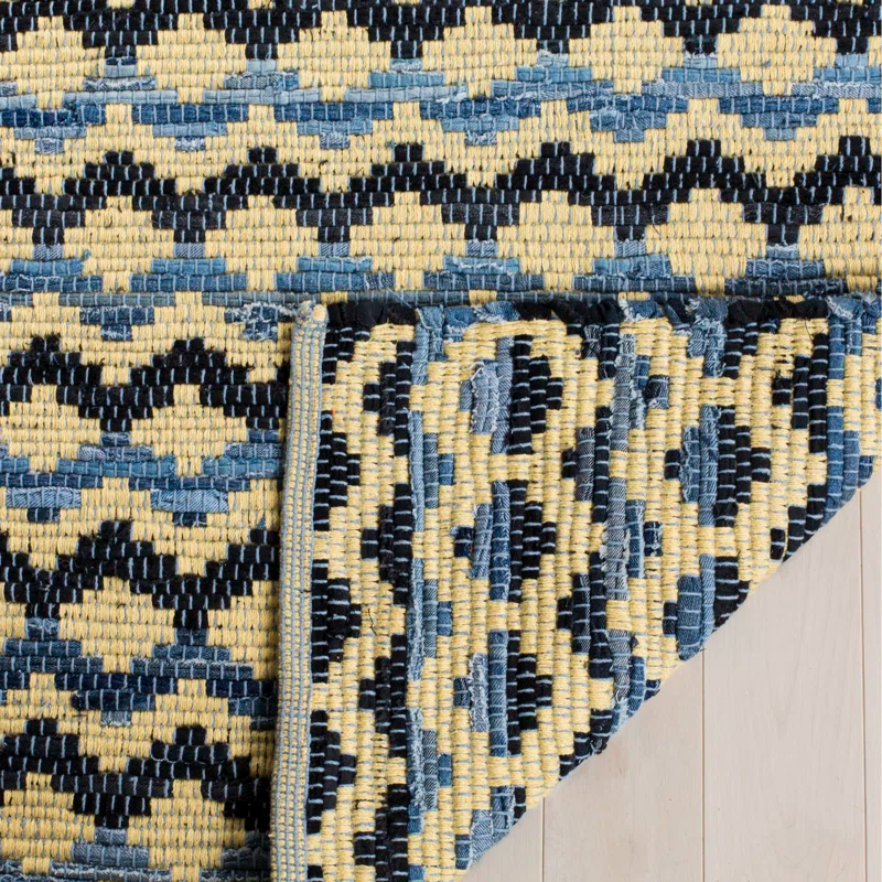 Annia Hand Woven Cotton Geometric Rug