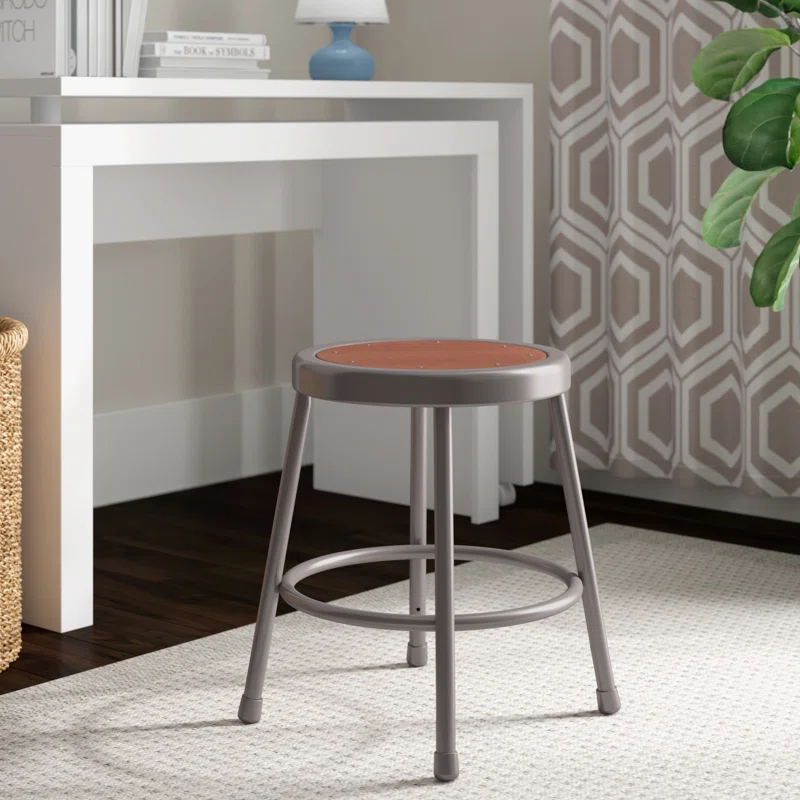 Ergonomic Lab Stool with Footring