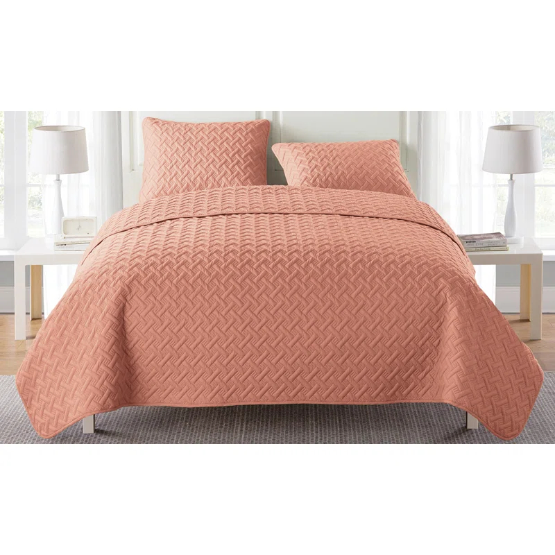 Nina Embossed Basketweave Quilt Set