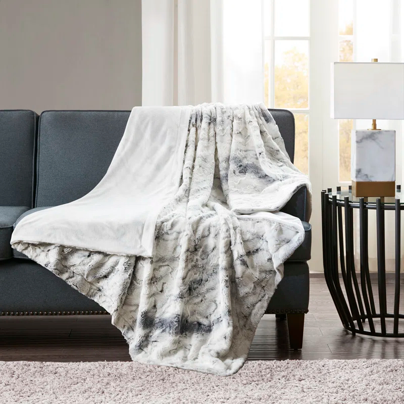 Madison Park Sachi Oversized Throw