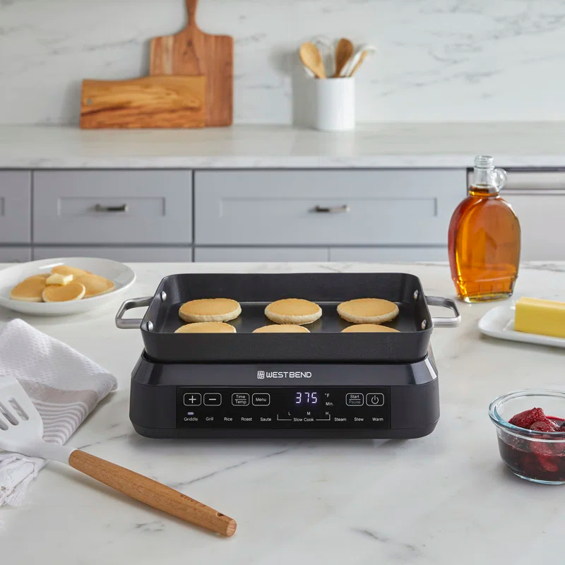 West Bend West Bend Versatility Cooker Plus, 6 Qt., In Black