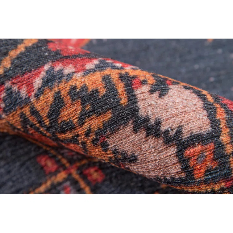 Joss & Main Isthia Oriental Indoor Rug