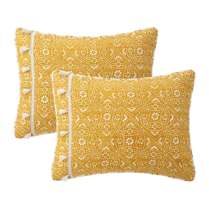 Design Studio DESIGN STUDIO Pasadena Medallion All-Season Soft Microfiber Quilt Set with Tassels