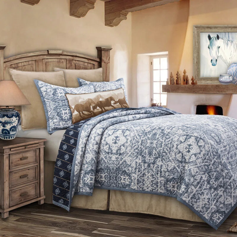 HiEnd Accents Skyler Coastal Cotton Abstract Quilt Set