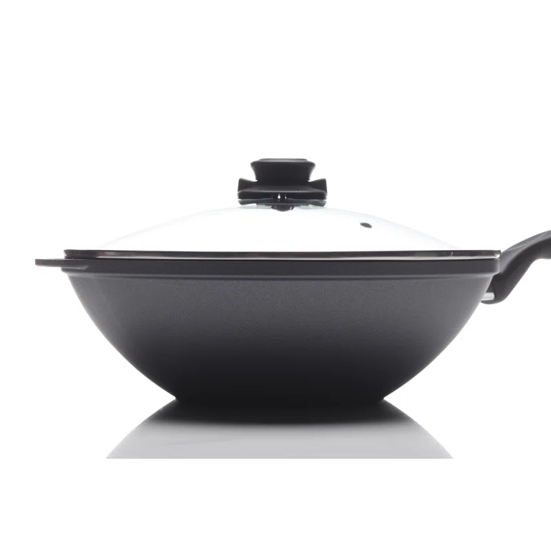 Swiss Diamond Swiss Diamond Non-Stick Cast Aluminum Wok with Lid