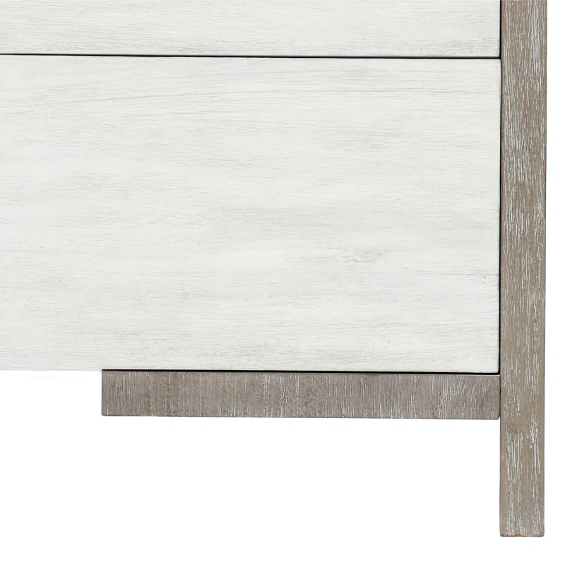 Bernhardt Foundations 46'' W 5 - Drawer Dresser
