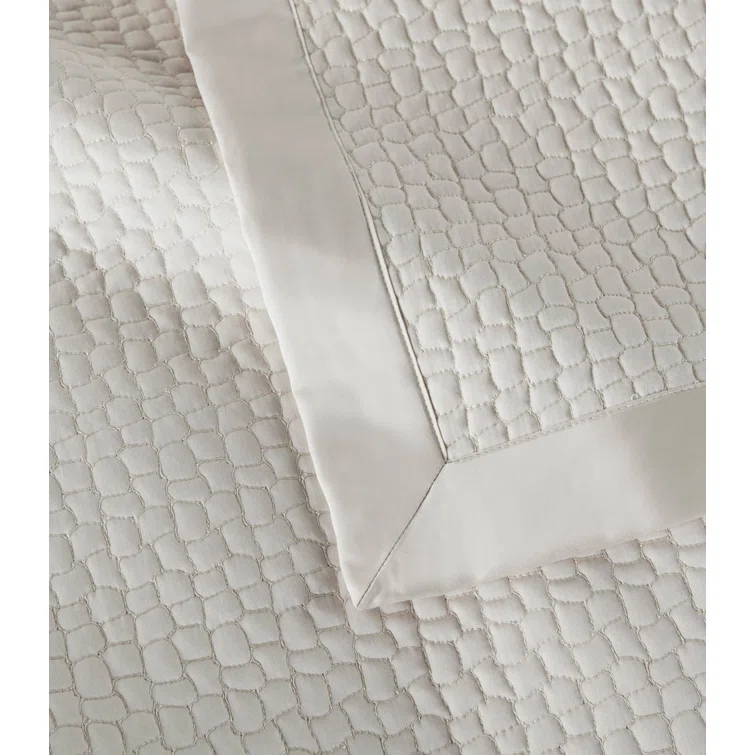 Peacock Alley Hamilton Quilted Coverlet
