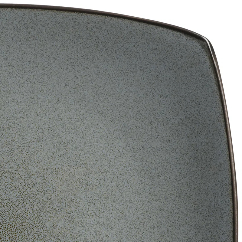Dinnerware Set