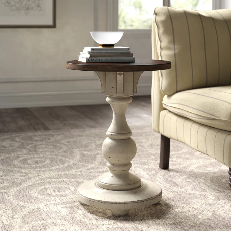 Laurel Foundry Modern Farmhouse® Hexham End Table