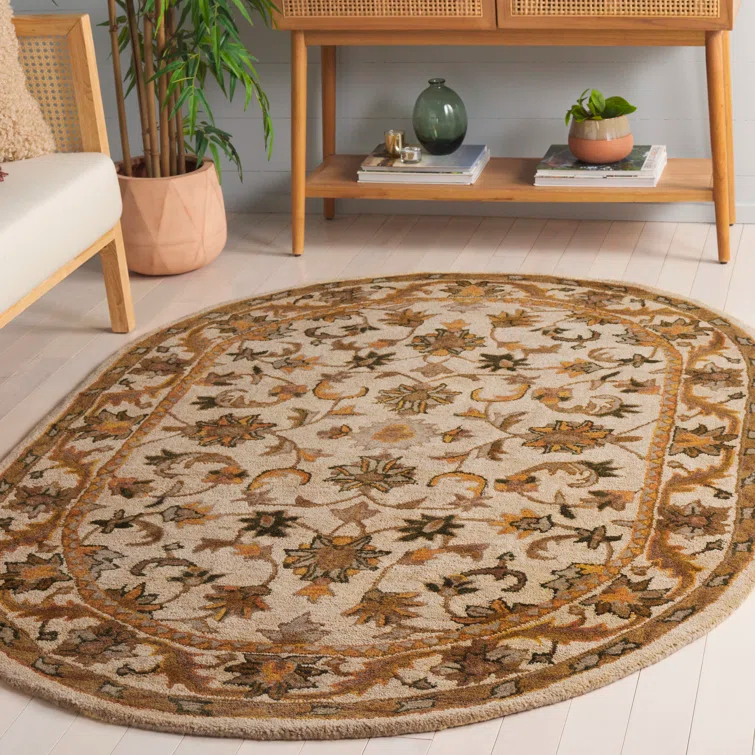 Safavieh Oval 4'6" x 6'6"
