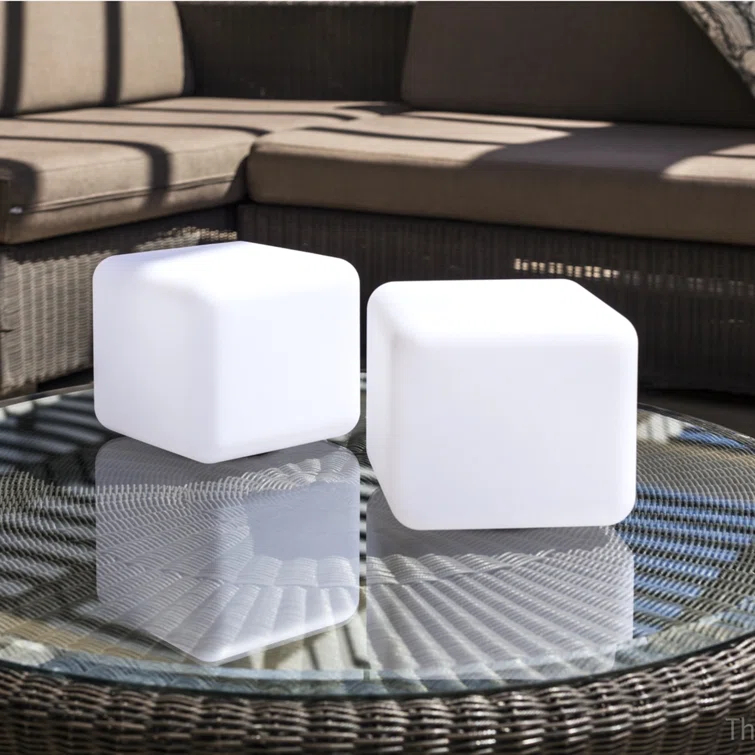 Smart & Green Dice Battery Powered Integrated LED Color Changing Outdoor Table Lamp