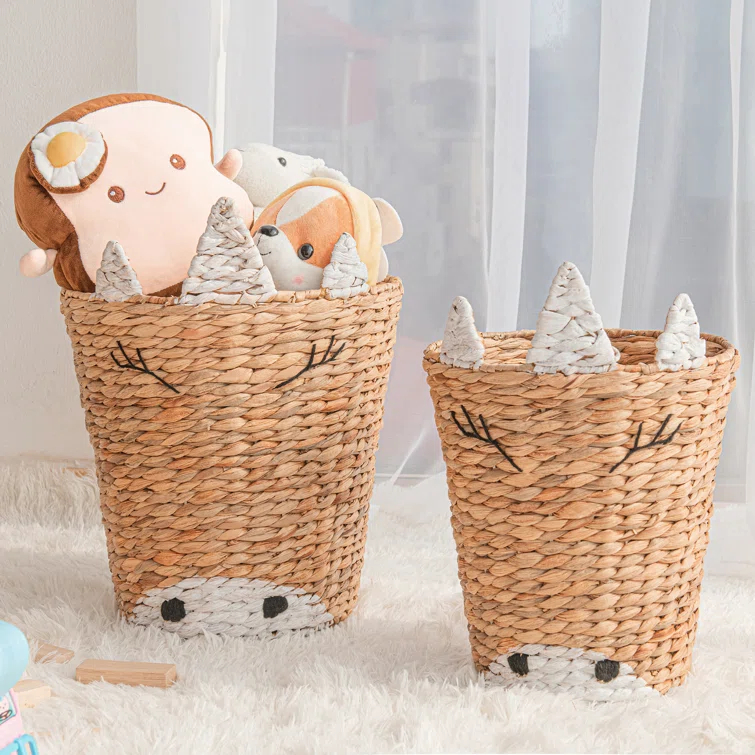 Baum Set Of Two Round Unicorn Sets