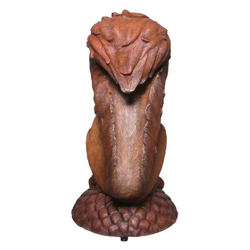 Design Toscano Wirral the Enormous Squirrel Statue