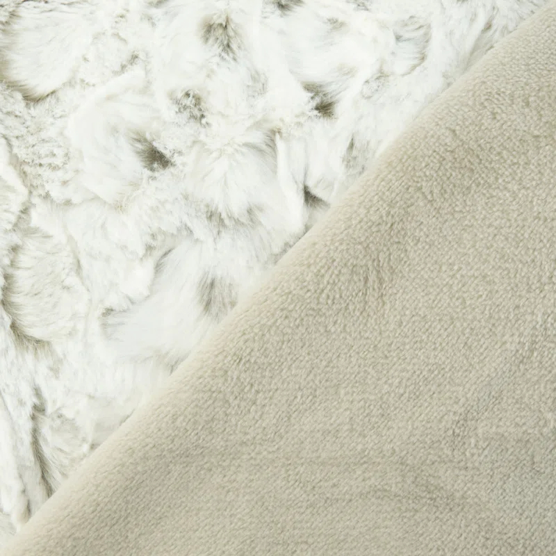 Arlee Cozy Waterproof Pet Throw