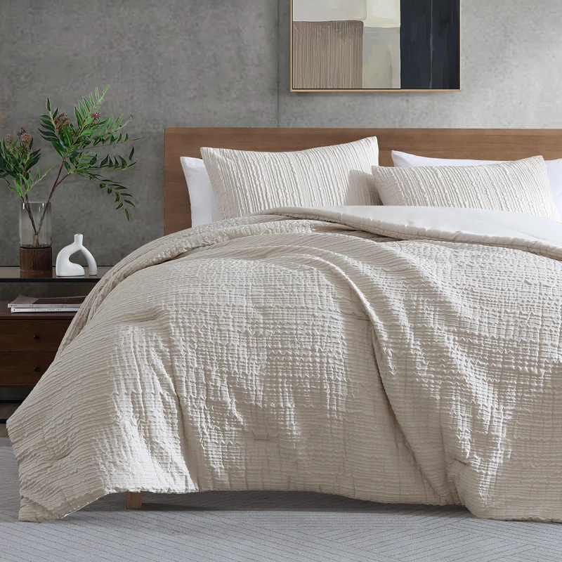 Kenneth Cole Serenity Wavy Lines Beige Comforter Set