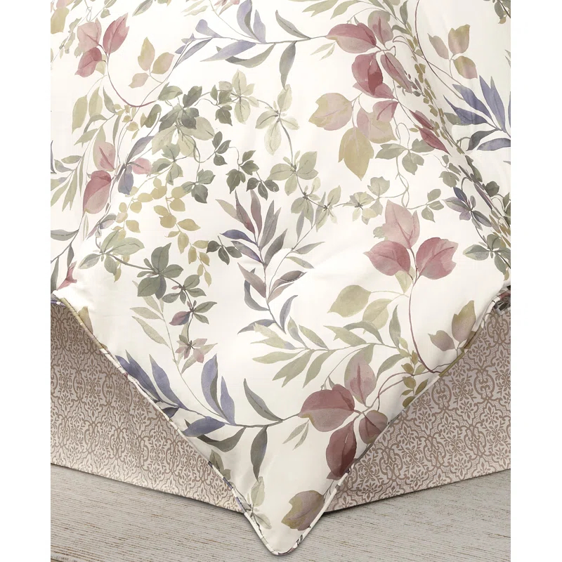 Royal Court Elwood Comforter Set