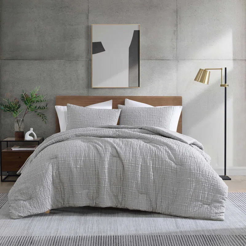 Kenneth Cole Kenneth Cole Serenity Wavy Lines Beige Comforter Set