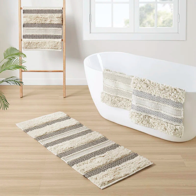 INK+IVY Asher Cotton Blend Bath Rug with Non-Slip Backing