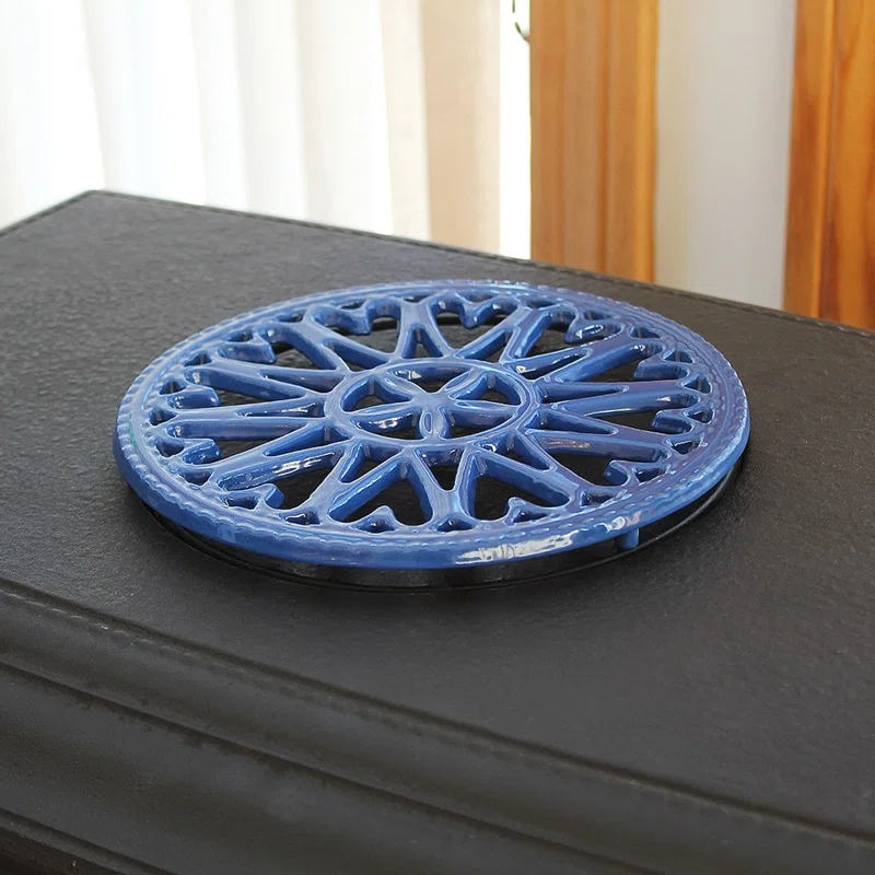Highland Dunes Metal Round 1 Piece Trivet