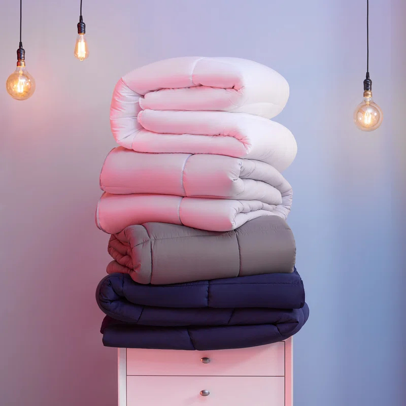 Keeco Twin All Season Polyester Down Alternative Comforter