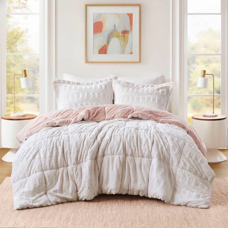 Madison Park Gia Back Print Long Fur Comforter Mini Set
