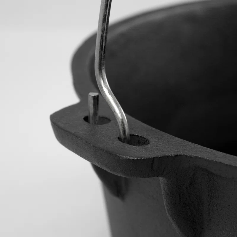 Cook Pro Cook Pro 6 Quarts Cast Iron Round Dutch Oven