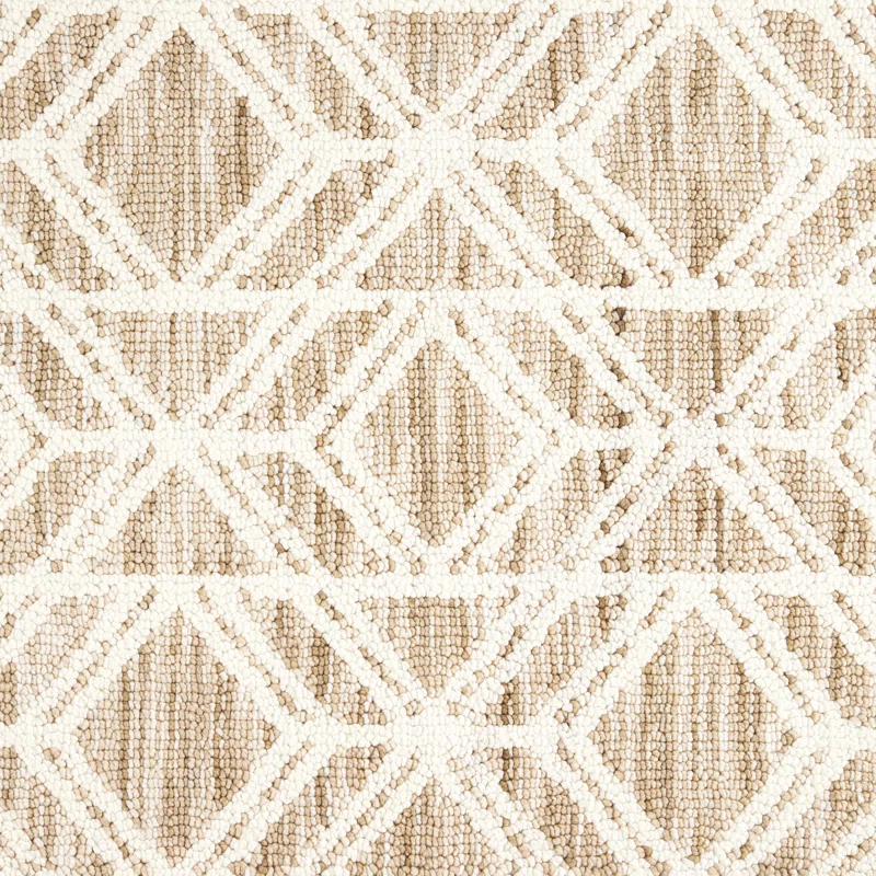 Town & Country Living TOWN & COUNTRY EVERYDAY Walker Modern Diamond Everwash Non-Slip Backing Kitchen Mat