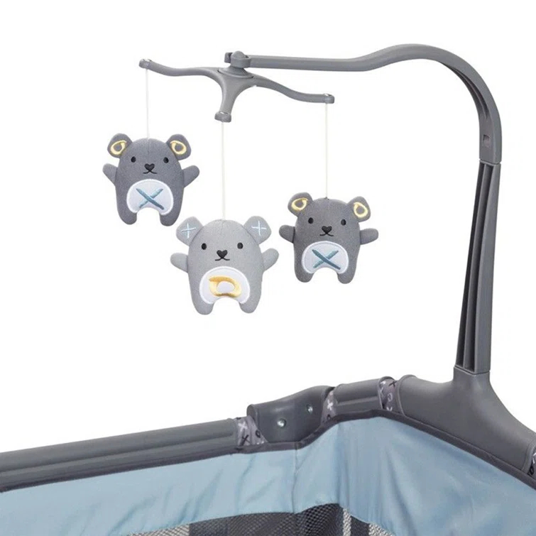 Baby Trend Lil Snooze Bassinet with Mattress and Stand