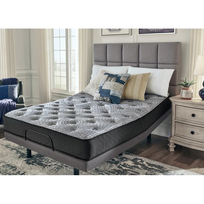 Signature Design by Ashley Comfort Plus Signature Design by Ashley Medium Get Memory Foam Mattress