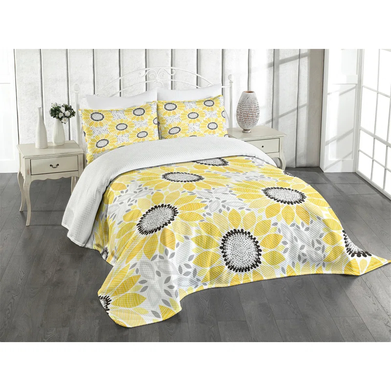 Ambesonne Ambesonne Yellow Bedspread Sun Flower Nature
