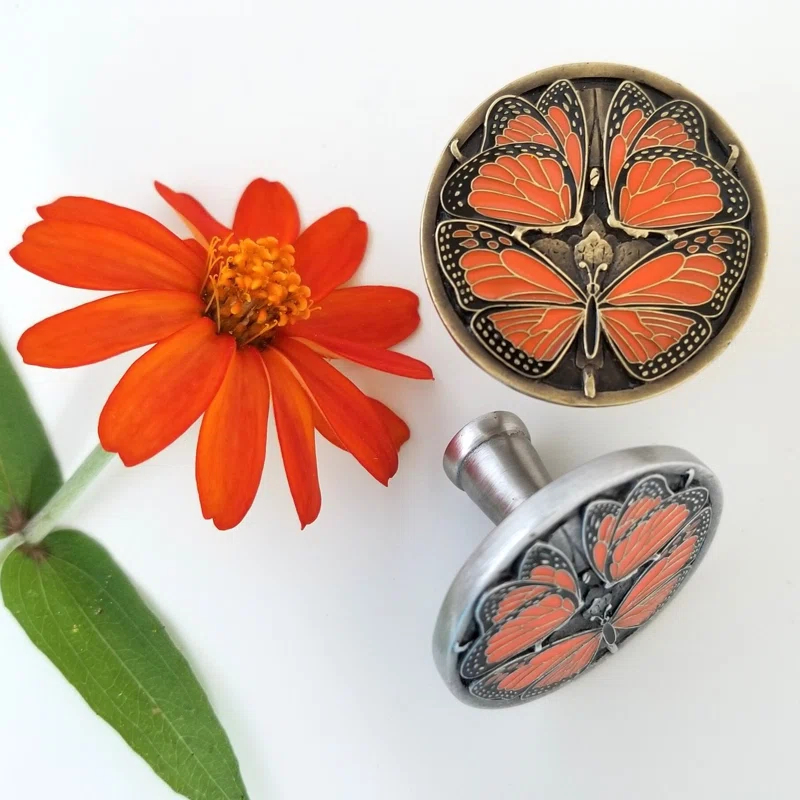 Notting Hill Arts and Crafts Hand Painted 1.37" Diameter Round Knob