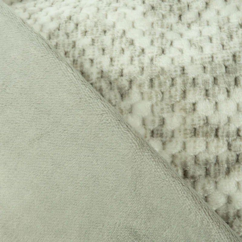 Cozy Waterproof Pet Throw