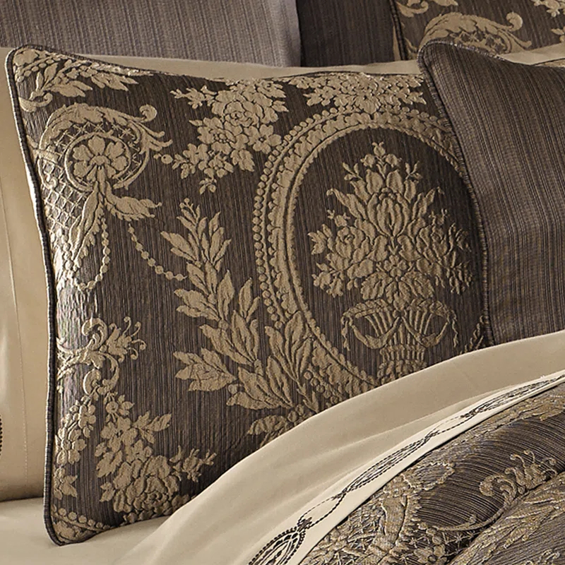 Five Queens Court Neapolitan Comforter Set
