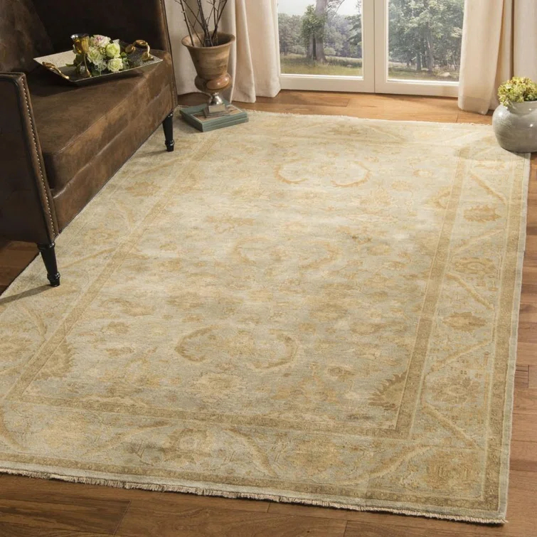Safavieh Oushak Hand Knotted Wool Oriental Rug