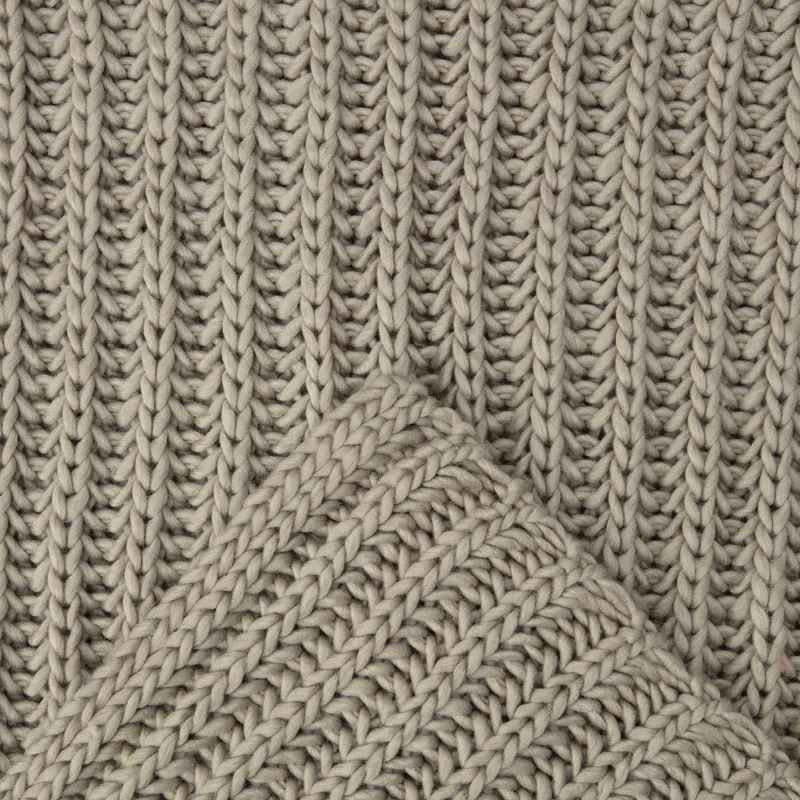 Chanasya Chunky Throw