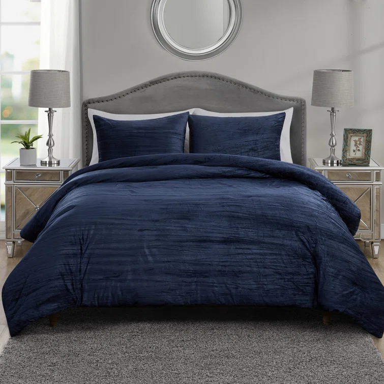 Tahari Zadie 3-Piece Soft Crinkle Velvet Comforter Set