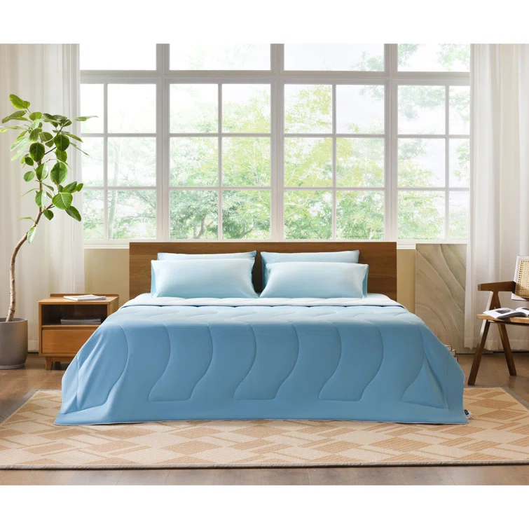 REST REST Evercool Award-Winning Cooling Comforter – Ultra Soft, Breathable, Lightweight, Hypoallergenic, All-Season Comforter for Hot Sleepers, Machine Washable