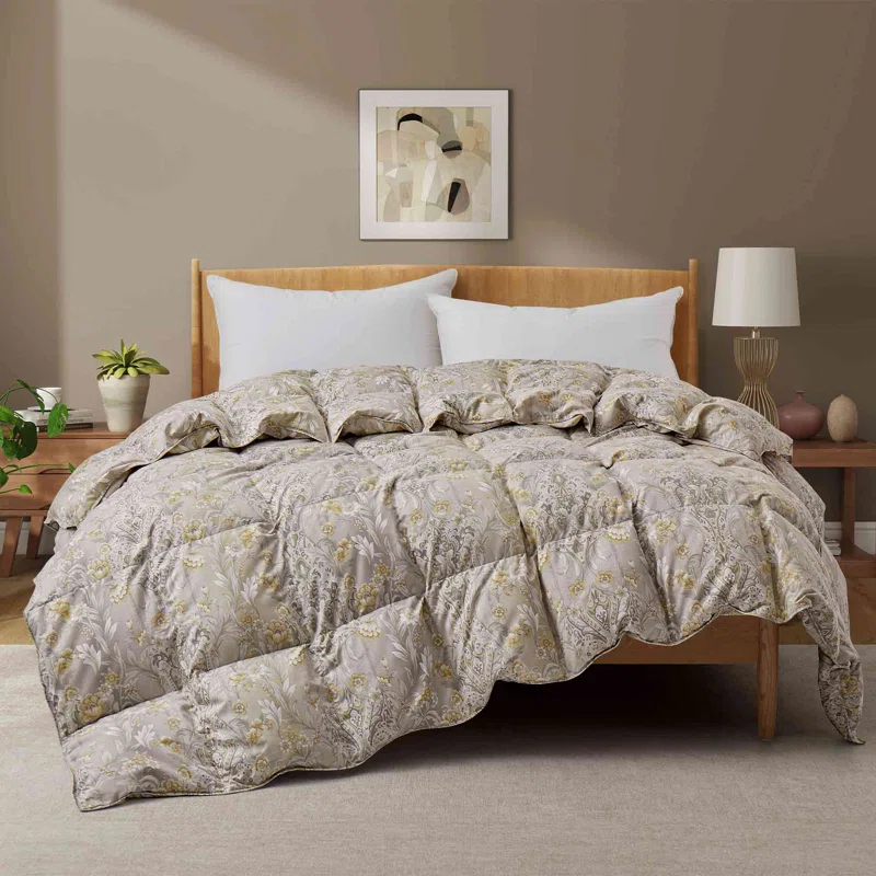 Lark Manor™ Iftekar All Season Paisley Floral Printed Vintage Goose Feather Down Comforter