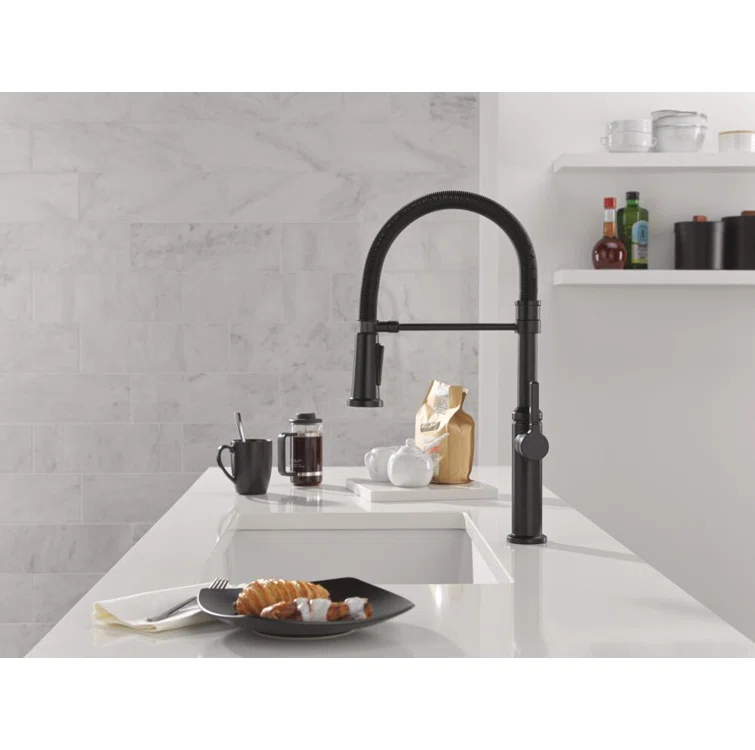Delta Rhett Pro Commercial Kitchen Faucet, Pull Down Sprayer Kitchen Sink Faucet 18829-BL-DST