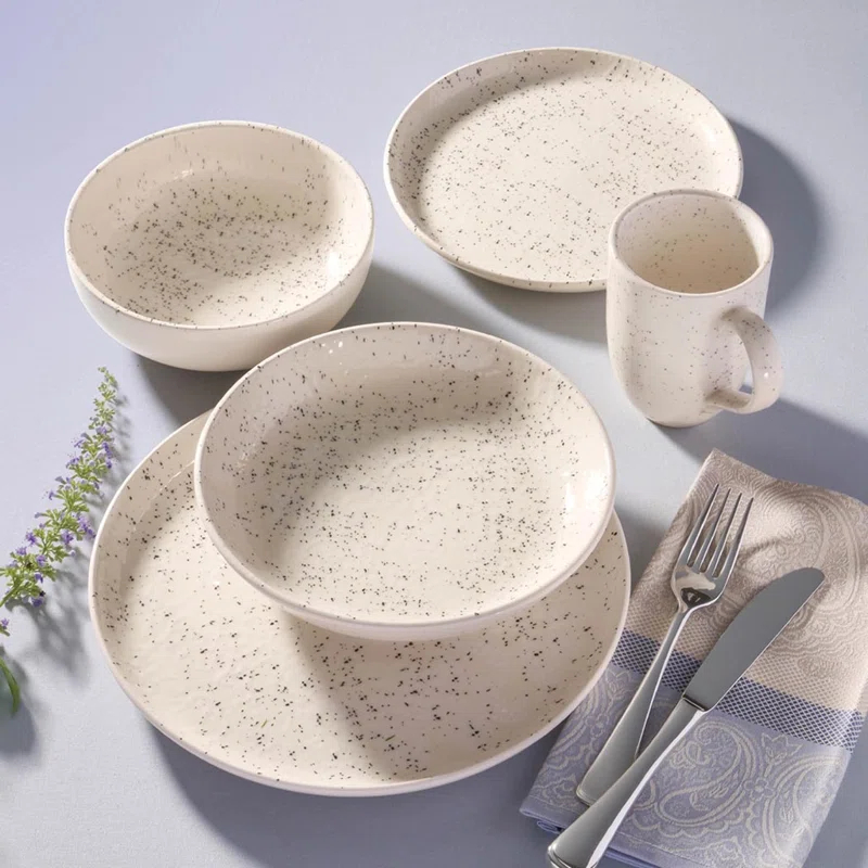 Oxford Oxford Contempo Vanilla Stoneware 20-piece Dinnerware Set, Service for 4