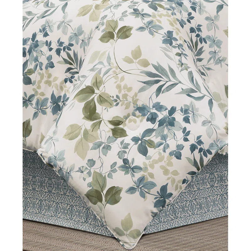 Royal Court Elwood Comforter Set