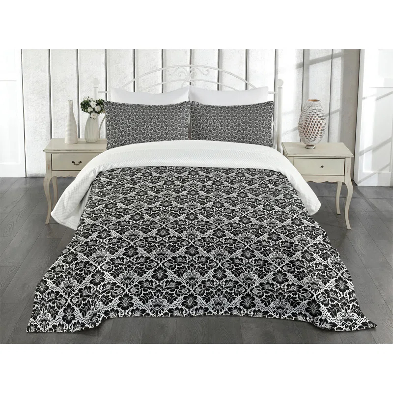Ambesonne Ambesonne Victorian Bedspread Set Antique Floral Swirls Black and White