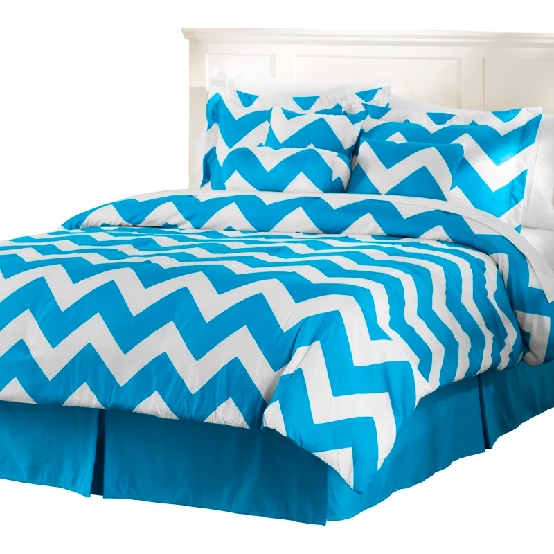 Basics Chevron / Zig Zag Comforter Set