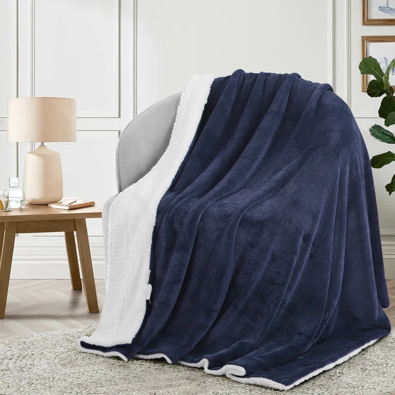 Aisbo Aisbo Sherpa Fleece Blanket