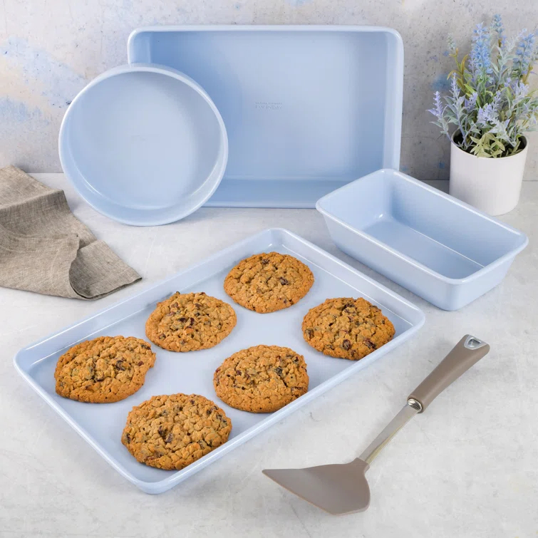 Martha Stewart Everyday Martha Stewart Everyday 4 Piece Carbon Steel Colored Bakeware Set In Lavender