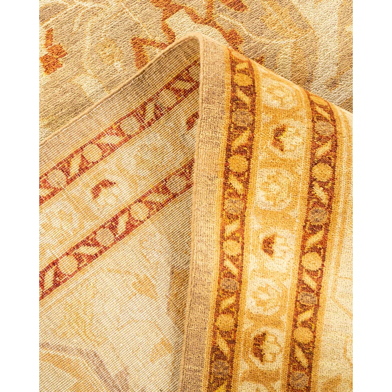 Classic Beige Floral Hand-Knotted Wool 9'2" x 12'3" Area Rug