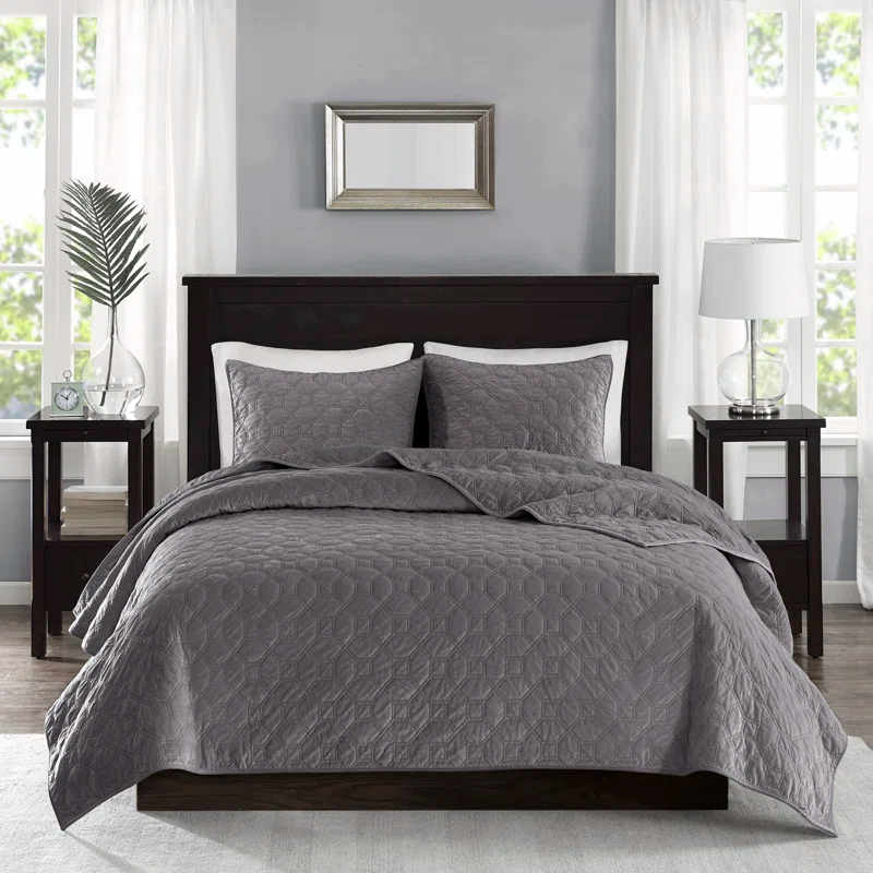 Madison Park Harper 3 Piece Velvet Quilt Set